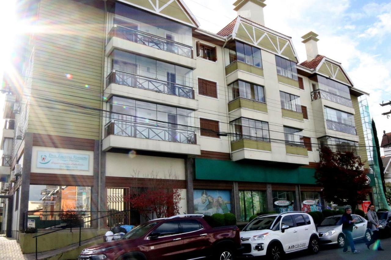 Charmoso Apartamento No Centro De Gramado Apartment Exterior photo